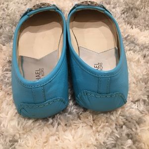 Cute and stylish MK Turquoise flats
